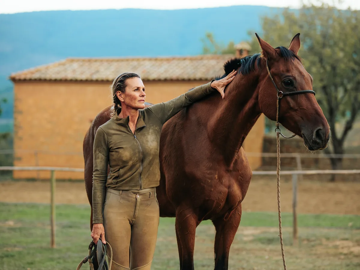 Cours d'équitation à Saint-Romain-de-Jalionas, Isère